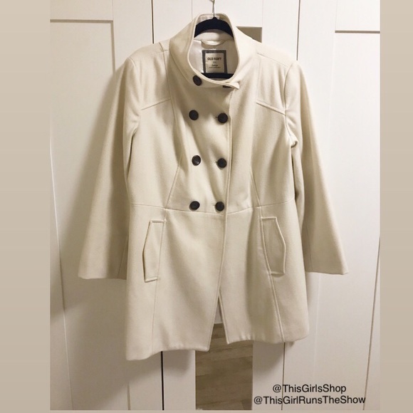 Old Navy Jackets & Blazers - Creme Wool Coat